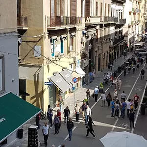 Maqueda 3*, Palermo Italia