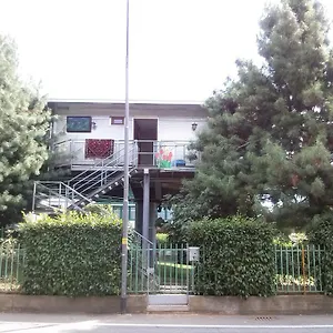 Pensión Bgy Airport, Orio al Serio